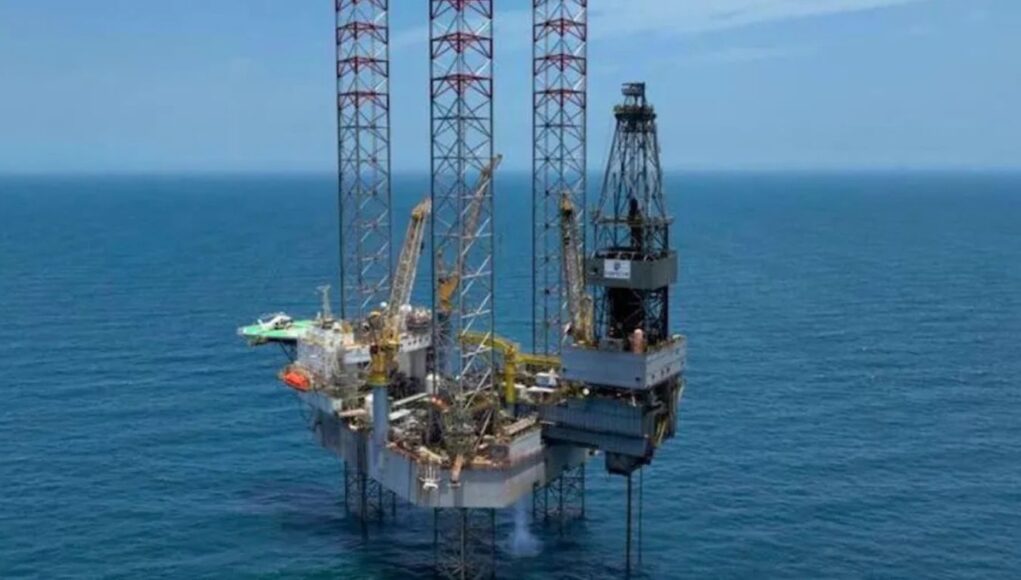 Petróleo Mexicano $100